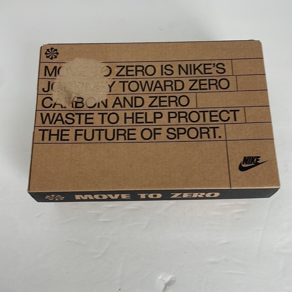 Nike Air Max 2021 Toddler Athletic Sneakers 5 - Picture 8 of 8